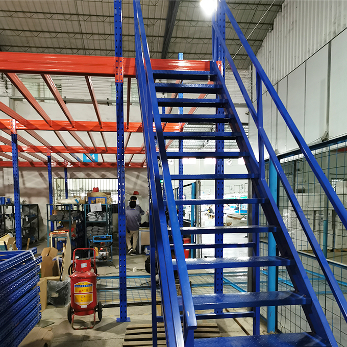 Stair-for-mezzanine-floor